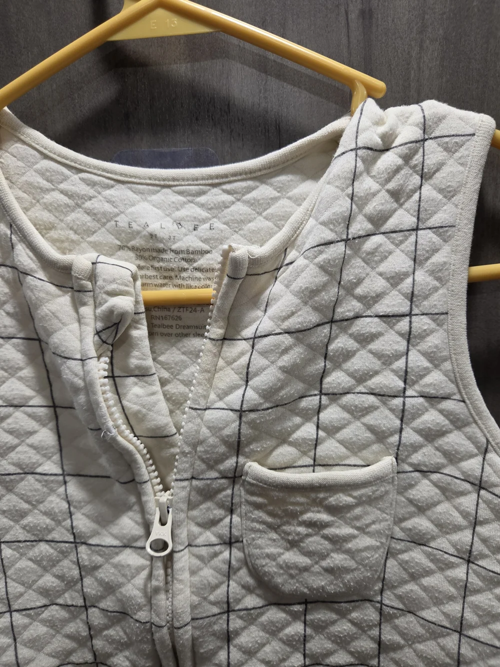 Tealbee Quilted Cream DreamSuit Sleeveless Zipper Baby Romper 2T-3T